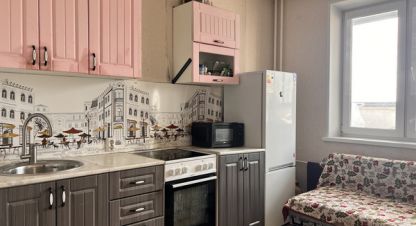Продам квартиру 1 комнатную с общей площадью 31.7м2, 6/10 эт., на улице Дзержинского, Ленинский район район, г. Челябинск, Челябинская обл., Россия, агентство Интернет-партнер. Фотография №1