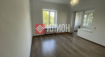 Продам квартиру 3-х комнатную с общей площадью 70.3м2, 2/2 эт., на улице Раенко, г. Инкерман, Крым авт. респ., Россия, агентство Илион. Фотография №1