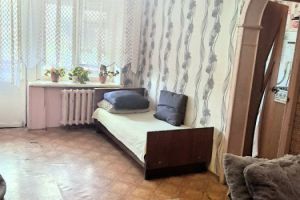 Продам квартиру 2-х комнатную с общей площадью 41.9м2, 5/5 эт., на улице Победы, г. Щёкино, Тульская обл., Россия, агентство ГорОбмен