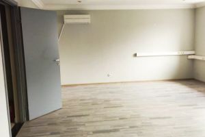 Продам офисное помещение с общей площадью 143м2, на улице Старокалужское шоссе, г. Москва, Москва, Россия, агентство ЕвроДома