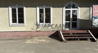 Продам торговое помещение с общей площадью 57м2, на улице Лазурная, г. Кп золотые ключи, Татарстан респ., Россия, агентство Арслан. Фотография №1