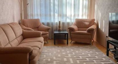 Сдам квартиру 3-х комнатную с общей площадью 60м2, 3/9 эт., на улице Варненская, Хаджибейский район, г. Одесса , Одесская обл., Украина, агентство Aspo.biz. Фотография №1
