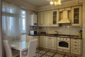 Продам квартиру 3-х комнатную с общей площадью 72м2, 4/5 эт., на улице Парковая, Гагаринский муниципальный окр район, г. Севастополь, Крым авт. респ., Россия, агентство Центр продаж НОВОСТРОЙКИ