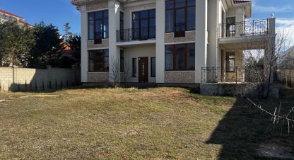 Продам коттедж/дачу 4-х комнатную с общей площадью 345м2, на улице Набережная андрея первозванного, Гагаринский муниципальный окр район, г. Севастополь, Крым авт. респ., Россия, агентство Центр продаж НОВОСТРОЙКИ. Фотография №1