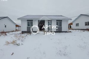 Продам дом 4-х комнатный с общей площадью 130м2, на улице Новосёлов, г. Бобровский, Свердловская обл., Россия, агентство Артис Про