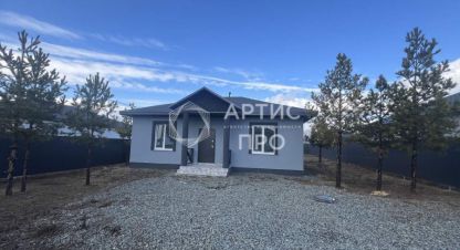 Продам дом 4-х комнатный с общей площадью 104.4м2, на улице Шиповниковая, г. Рассоха, Свердловская обл., Россия, агентство Артис Про. Фотография №1