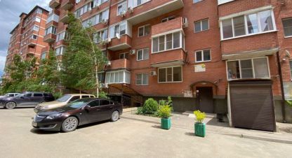 Продам квартиру 1 комнатную с общей площадью 26м2, 9/9 эт., на улице Им  дунаевского и и, Прикубанский окр район, г. Краснодар, Краснодарский край, Россия, агентство Аурус-Риэлт. Фотография №1
