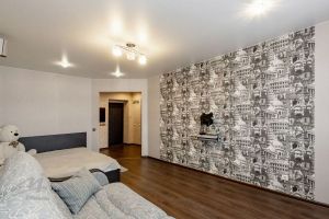 Продам квартиру 2-х комнатную с общей площадью 45м2, 8/9 эт., на улице Деповская ул, г. Новоалтайск, Алтайский край, Россия, агентство Миэль офис в Барануле