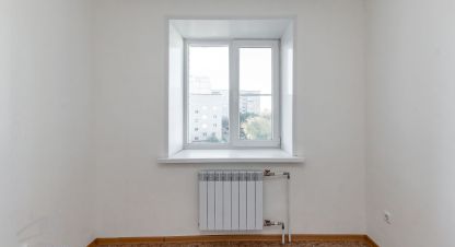 Купить 2-х комнатную квартиру на улице Прудская г. Новоалтайск. Фотография №4