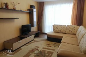 Продам квартиру 2-х комнатную с общей площадью 52.3м2, 4/7 эт., на улице Советская ул, г. Белокуриха, Алтайский край, Россия, агентство Миэль офис в Барануле