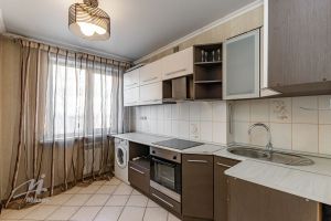 Продам квартиру 3-х комнатную с общей площадью 60м2, 2/9 эт., на улице 8 микро ул, г. Новоалтайск, Алтайский край, Россия, агентство Миэль офис в Барануле