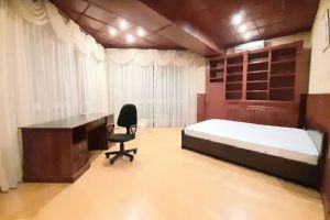 Продам квартиру 4-х комнатную с общей площадью 209м2, 9/20 эт., на улице Лескова, Печерский район, г. Киев, Киев, Украина, агентство Агентство нерухомості "Лівий Берег"