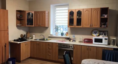 Продам дом с общей площадью 180м2, на улице Молодежная, г. Артемовка, Киевская обл., Украина, агентство Левый Берег. Фотография №1