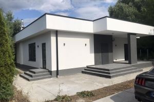 Продам дом с общей площадью 200м2, на улице Юности, г. Гнедин, Киевская обл., Украина, агентство Левый Берег