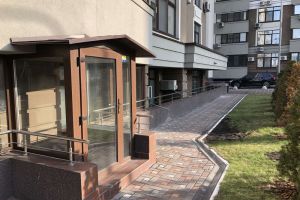 Сдам офисное помещение с общей площадью 93м2, на улице Сикорского авиаконструктора, Шевченковский район, г. Киев, Киев, Украина, агентство Левый Берег
