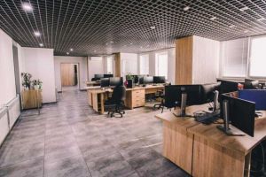 Сдам офисное помещение с общей площадью 430м2, на улице Срибнокильская, Дарницкий район, г. Киев, Киев, Украина, агентство Левый Берег