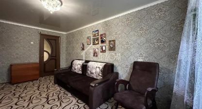 Продам квартиру 3-х комнатную с общей площадью 67.5м2, 3/5 эт., на улице Щербакова, г. Ахтубинск, Астраханская обл., Россия, агентство Ваш Дом. Фотография №1