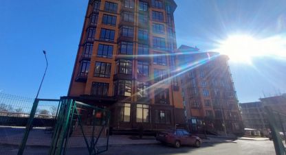 Продам квартиру 1 комнатную с общей площадью 43.4м2, 5/9 эт., на улице Октябрьская ул, Озеро район, г. Ессентуки, Ставропольский край, Россия, агентство Ареал Агентство недвижимости. Фотография №1