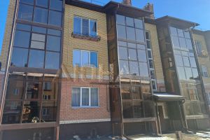 Продам квартиру 1 комнатную с общей площадью 32м2, 3/3 эт., на улице Художников щуваловых, Заволжский район, г. Кострома, Костромская обл., Россия, агентство Дюна