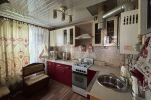 Продам квартиру 3-х комнатную с общей площадью 48.1м2, 1/1 эт., на улице Лобанова, г. Нерехта, Костромская обл., Россия, агентство Дюна