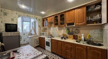 Продам квартиру 3-х комнатную с общей площадью 68м2, 5/5 эт., на улице Южная, Заволжский район, г. Кострома, Костромская обл., Россия, агентство Дюна. Фотография №1