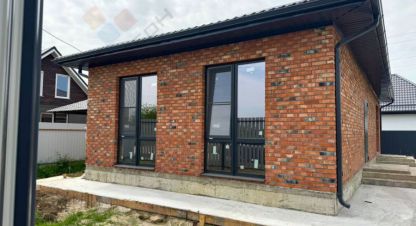 Продам дом 3-х комнатный с общей площадью 90м2, на улице Набережная ул, г. Старобжегокай аул, Адыгея респ., Россия, агентство Мореон Инвест. Фотография №1
