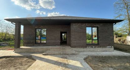 Продам дом 4-х комнатный с общей площадью 145м2, г. Старомышастовская ст-ца, Краснодарский край, Россия, агентство Мореон Инвест. Фотография №1