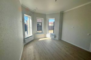 Продам дом 4-х комнатный с общей площадью 125м2, на улице Космическая ул, г. Старобжегокай аул, Адыгея респ., Россия, агентство Мореон Инвест