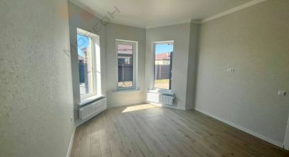Продам дом 4-х комнатный с общей площадью 125м2, на улице Космическая ул, г. Старобжегокай аул, Адыгея респ., Россия, агентство Мореон Инвест. Фотография №1