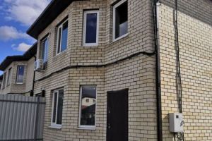 Продам коттедж/дачу 4-х комнатную с общей площадью 98.3м2, на улице Спортивная, г. Яблоновский, Адыгея респ., Россия, агентство Мореон Инвест
