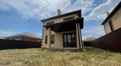 Продам дом 5-ти комнатный с общей площадью 130м2, на улице Троицкая, Карасунский окр район, г. Знаменский, Краснодарский край, Россия, агентство Мореон Инвест. Фотография №1
