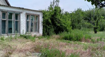 Продам дом 3-х комнатный с общей площадью 80м2, на улице 20-я линия, Старый район, г. Волжский, Волгоградская обл., Россия, агентство Агентство недвижимости Партнёр. Фотография №1
