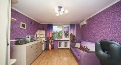 Продам квартиру 2-х комнатную с общей площадью 53.6м2, 1/5 эт., на улице Хрусталева, г. Севастополь, Крым авт. респ., Россия, агентство InVita Realty. Фотография №1