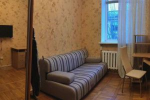 Продам квартиру 2-х комнатную с общей площадью 46.8м2, 3/3 эт., на улице Гоголя, г. Севастополь, Крым авт. респ., Россия, агентство InVita Realty