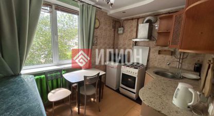 Продам квартиру 2-х комнатную с общей площадью 52.4м2, 5/5 эт., на улице Строительная, г. Балаклава, Крым авт. респ., Россия, агентство Илион. Фотография №1