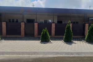 Продам дом 5-ти комнатный с общей площадью 156.1м2, на улице Гагарина ул, г. Адыгейск, Адыгея респ., Россия, агентство Мореон Инвест