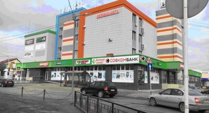 Сдам торговое помещение с общей площадью 72м2, на улице Октябрьская пл, г. Россошь, Воронежская обл., Россия, агентство Сервис по недвижимости ИМЛС. Фотография №1