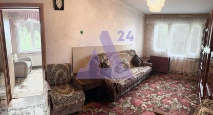 Продам квартиру 4-х комнатную с общей площадью 78м2, 4/9 эт., на улице Солнечная Поляна, Ленинский район, г. Барнаул, Алтайский край, Россия, агентство АН Династия 24. Фотография №1