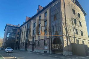 Продам квартиру 1 комнатную с общей площадью 38.45м2, 3/4 эт., на улице Ямская, Фрунзенский район, г. Ярославль, Ярославская обл., Россия, агентство АН Спектр