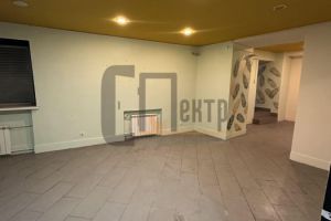 Сдам торговое помещение с общей площадью 60м2, на улице Комсомольская, г. Ярославль, Ярославская обл., Россия, агентство АН Спектр