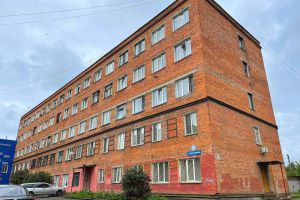 Продам квартиру 3-х комнатную с общей площадью 65.8м2, 3/5 эт., на улице Кузнецкий, г. Кемерово, Кемеровская обл., Россия, агентство JCat