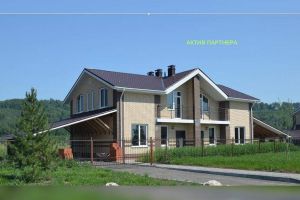 Продам коттедж/дачу 3-х комнатную с общей площадью 167.2м2, на улице Казачья, г. Коларово, Томская обл., Россия, агентство JCat