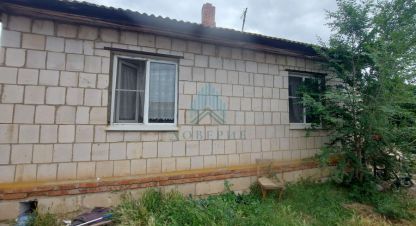Продам дом 4-х комнатный с общей площадью 50м2, на улице 3-я заречная, г. Астрахань, Астраханская обл., Россия, агентство АН Доверие. Фотография №1