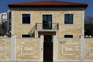 Продам дом 4-х комнатный с общей площадью 250м2, на улице Академическая, г. Севастополь, Крым авт. респ., Россия, агентство Центр продаж НОВОСТРОЙКИ