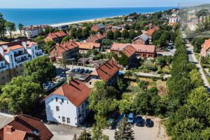 Продам квартиру 4-х комнатную с общей площадью 84.1м2, 2/2 эт., на улице Советская ул, г. Янтарный, Калининградская обл., Россия, агентство ООО "Базис-Недвижимость"