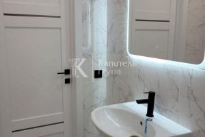 Продам квартиру 1 комнатную с общей площадью 36м2, 7/10 эт., на улице Петра ершова, г. Патрушева, Тюменская обл., Россия, агентство Капитель групп