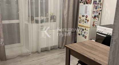 Продаётся 1 комнатная квартира в г. Патрушева. Фотография №6