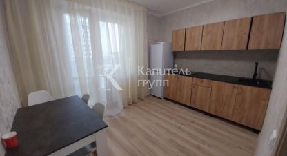 Продам квартиру 1 комнатную с общей площадью 45м2, 11/15 эт., на улице Александра пушкина, г. Патрушева, Тюменская обл., Россия, агентство Капитель групп. Фотография №1