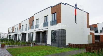Продам коттедж/дачу 4-х комнатную с общей площадью 153м2, на улице Соловьиная, г. Патрушева, Тюменская обл., Россия, агентство Капитель групп. Фотография №1
