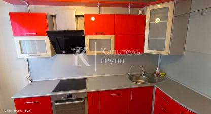 Продам квартиру 2-х комнатную с общей площадью 49.4м2, 5/9 эт., на улице Прокопия Артамонова, г. Тюмень, Тюменская обл., Россия, агентство Капитель групп. Фотография №1